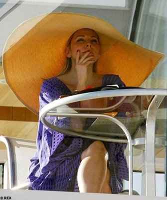 i want this hat for my e-pics