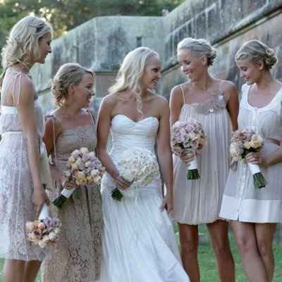 Help me find some dresses please:)
