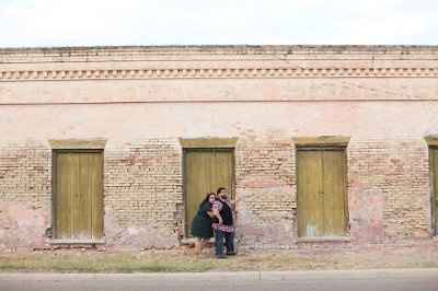 May I present to you our engagement pictures:)!!!!