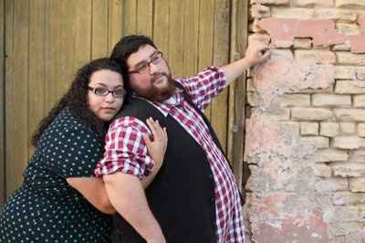 May I present to you our engagement pictures:)!!!!