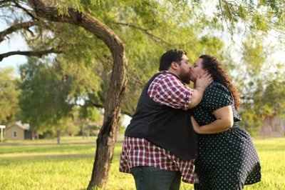 May I present to you our engagement pictures:)!!!!