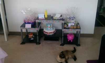 DIY diaper cake. Thank you ladies!!! (pics)