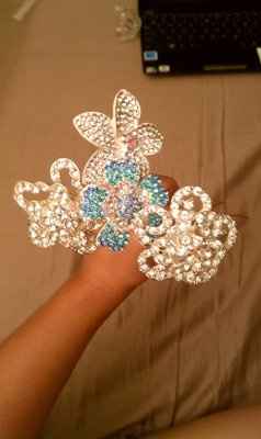 Brooch Bouquet Help!