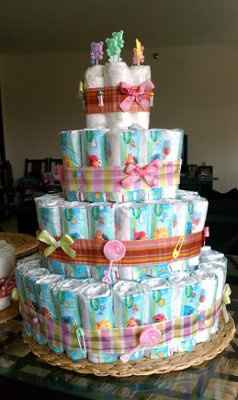 DIY diaper cake. Thank you ladies!!! (pics)