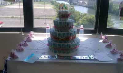 DIY diaper cake. Thank you ladies!!! (pics)