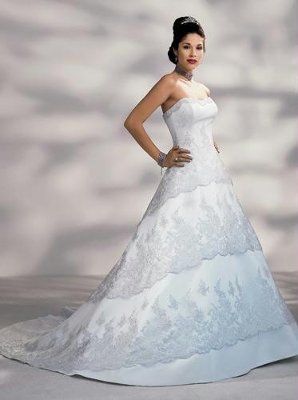 What shoes are you wearing with your lace dress?