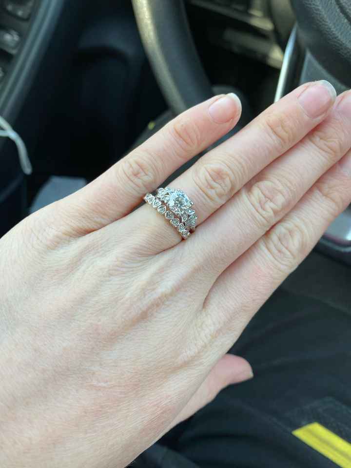 Engagement ring and band don’t match up perfectly? - 1