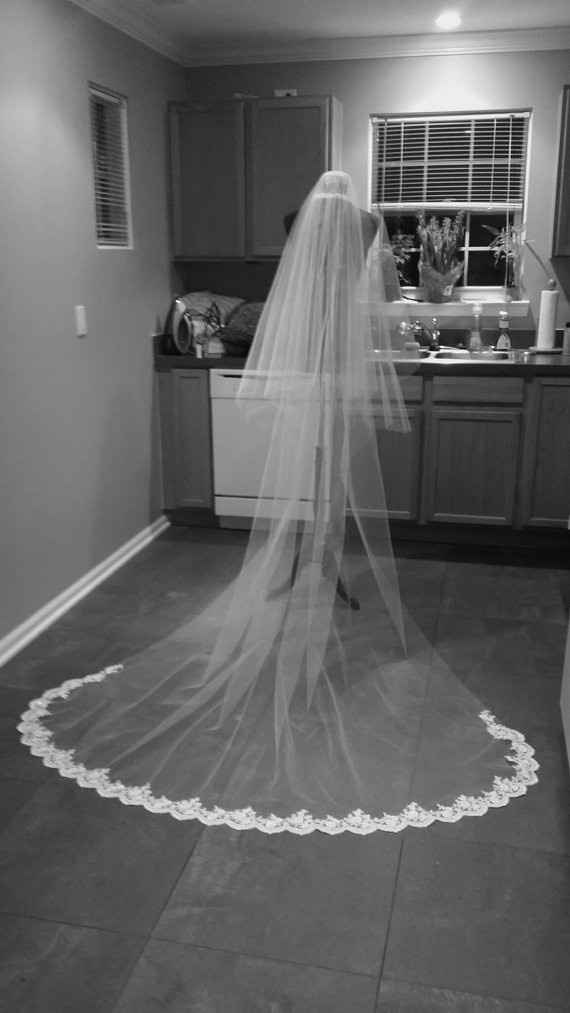 Show me your veils! :)