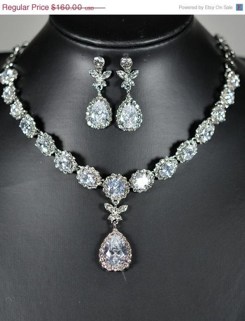 Let's see those wedding jewels!