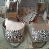 Badgley Mischka wedding shoes: 