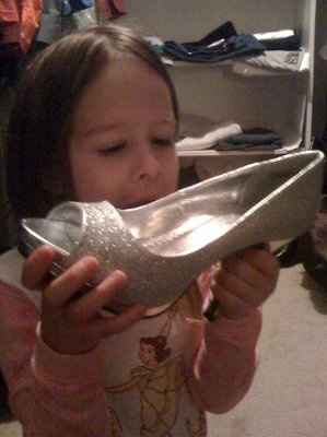 Blingy Benjamin Adams Bridal Shoes! Help Does anyone know where to get look alikes?!