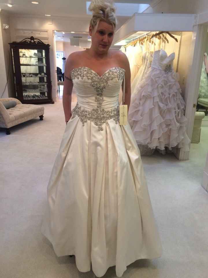 Plus size wedding top hoop