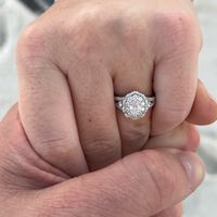 Brides of 2022! Show us your ring! - 1