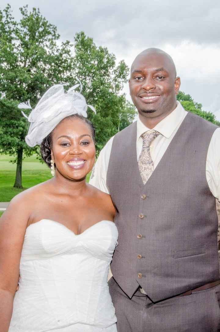 May I see your wedding portraits? (For those who are already married)