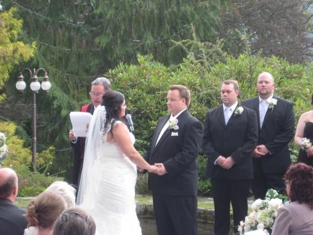 Back and married! *Pics*