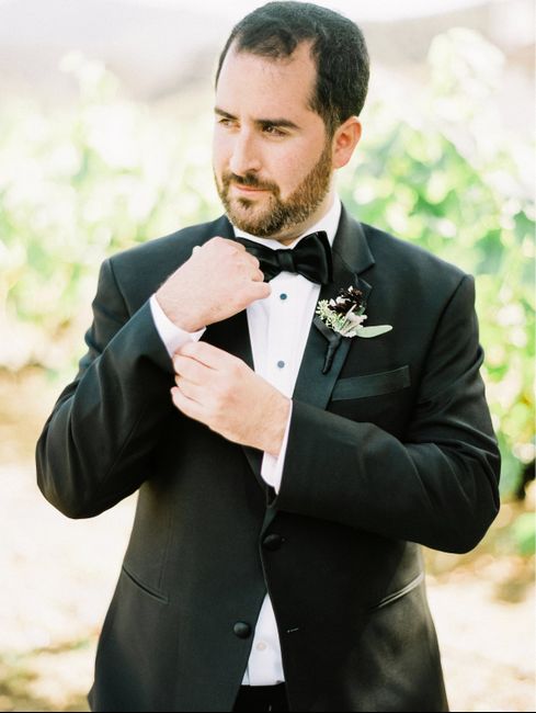 To boutonniere or not to boutonniere? Need inspiration/advice! - 2