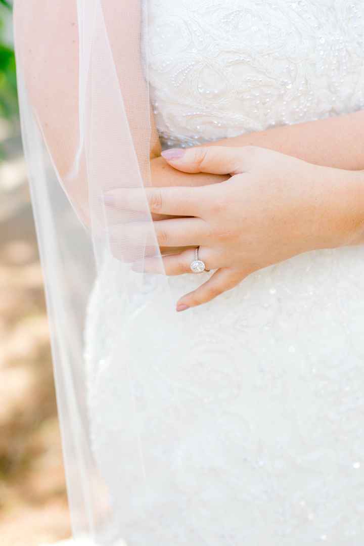 Show me your engagement ring! - 1