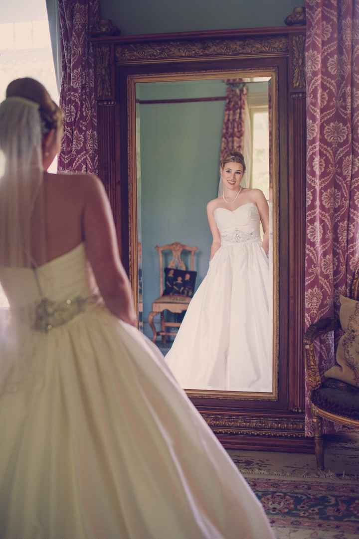 Can i see some dresses?!?!?!?