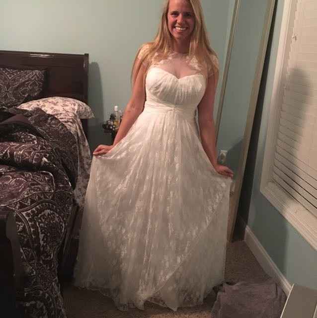 I wanna see your wedding dress!