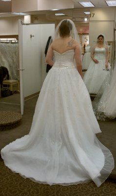 My dress is here!