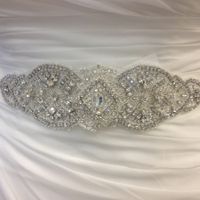 Silver Bride/Gold Bridesmaids-- HELP-- Pics included