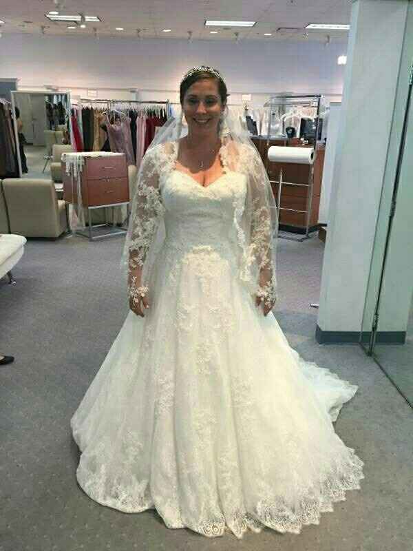Let's see everyone's dresses