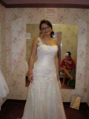 I'm alive and back from dress shopping! Just with a massive hole where my wallet once was lol. (PICS