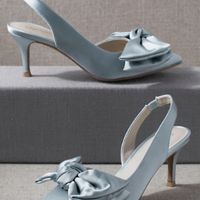 Has anyone done blue shoes with your wedding dress? - 1