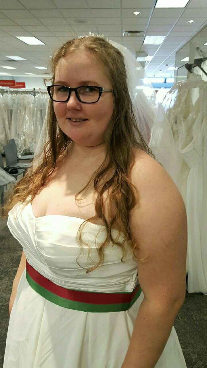 I said yes to the veil at my first fitting!