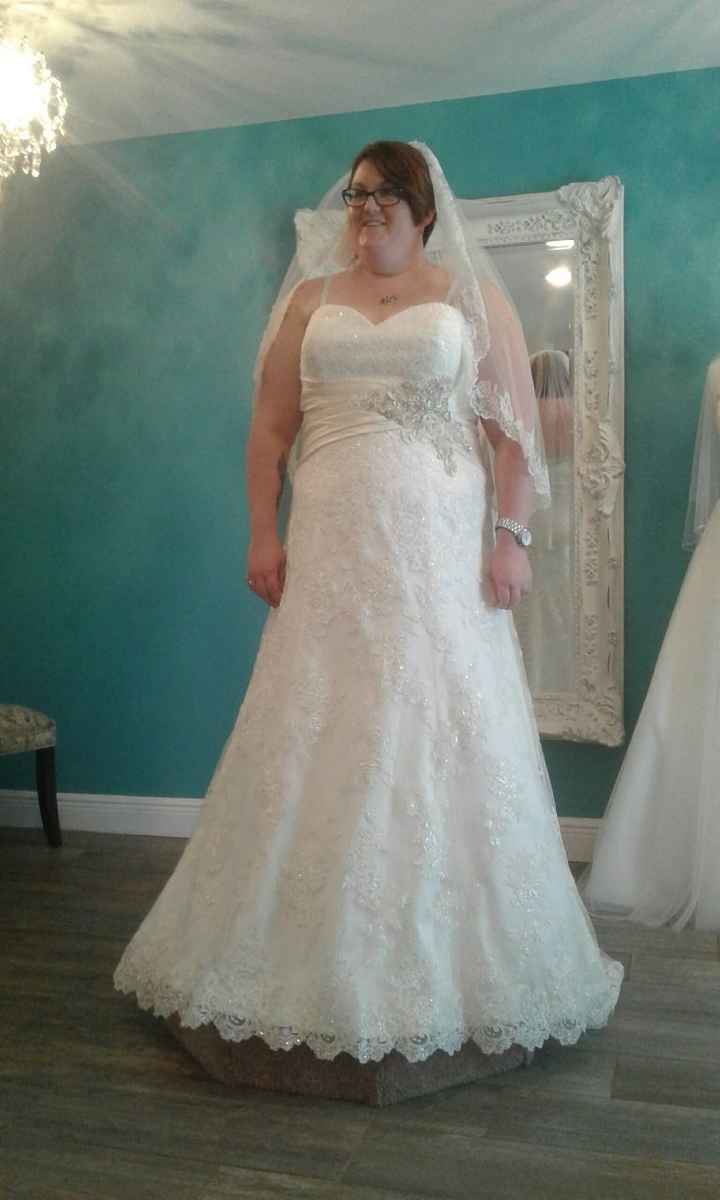 Please show your wedding dress, ladies - 1