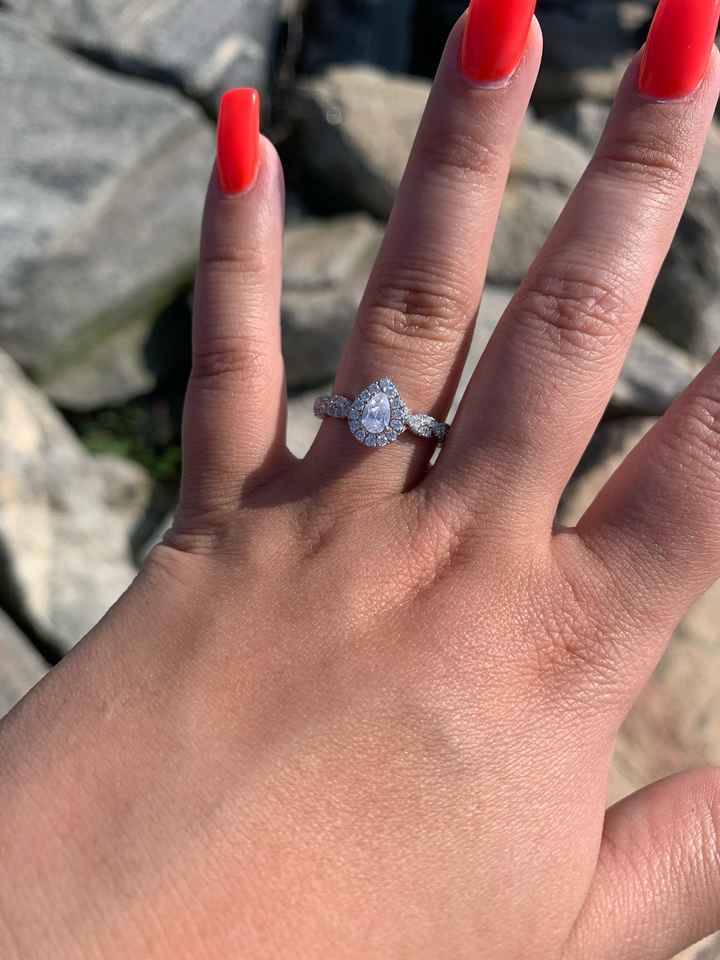 Brides of 2022! Show us your ring! - 1