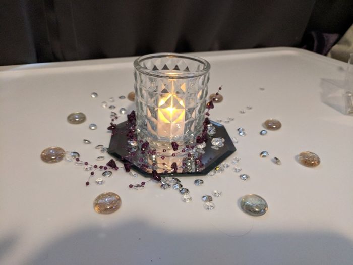 Who here is DIYing their centerpieces? - 1