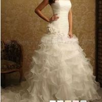 Show of those dresses ladies!