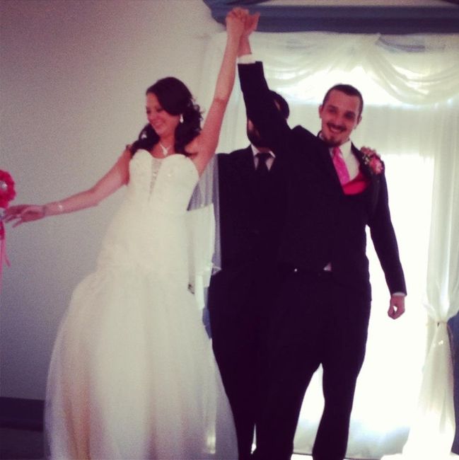 BACK & MARRIED!!!!! non pro pics!!
