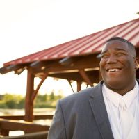 silk flowers = tacky?