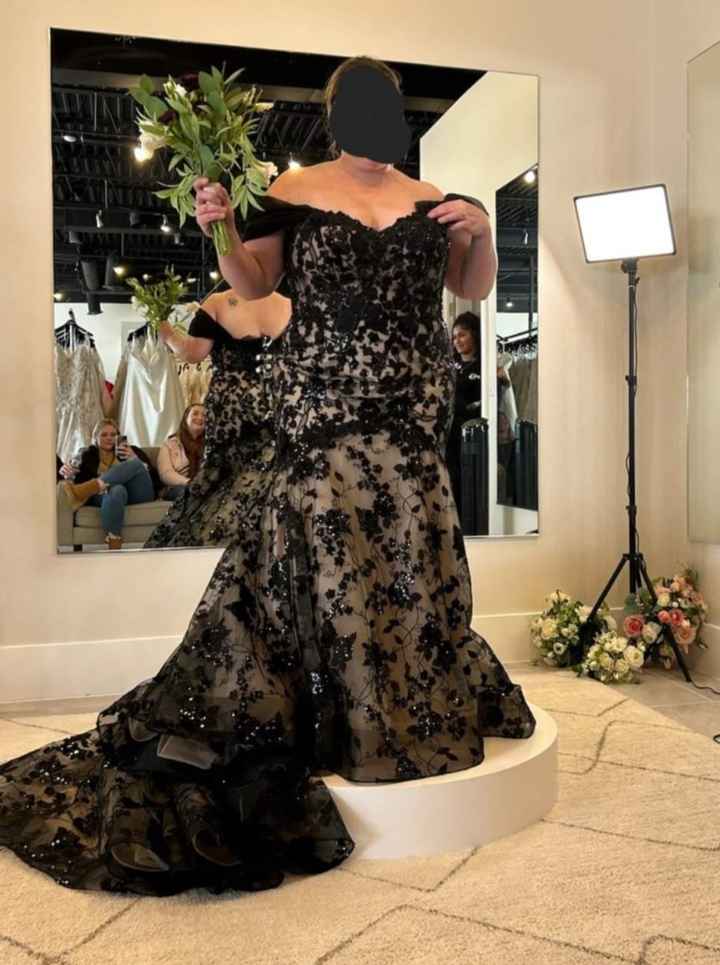 Wearing cream to a wedding online