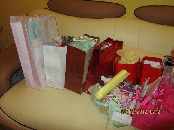 Yay!!!!! Bridal SHower:) Pic Heavy!!!!!!