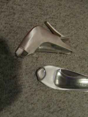 Shoe Fanatic....Can I see yours :)