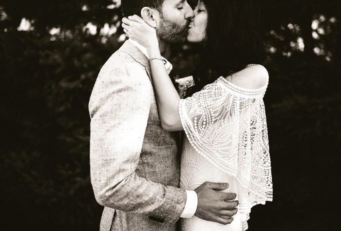 Does your wedding dress have lace, beading, or both? 3