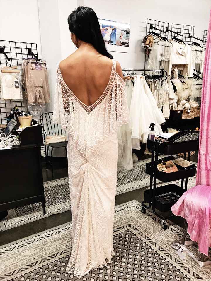One point bustle - 1
