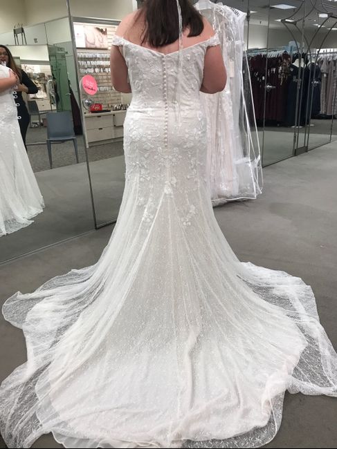 i *think* i found the dress!! 💕 2