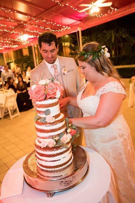 Fondant, buttercream, or naked? 2