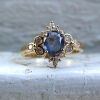 Vintage Sapphire with diamonds