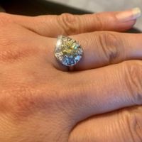 Brides of 2022! Show us your ring! - 1