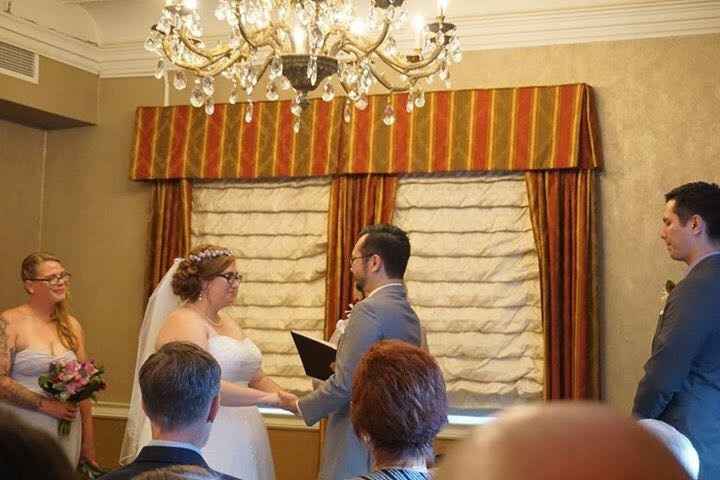 Can't believe I've been married for a week! Happy wedding to all this weekend :)