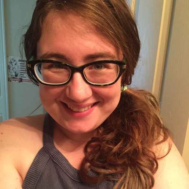 Should I wear Glasses for engagement photos and wedding???