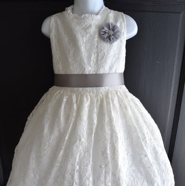 Lets see those dresses...FLOWER GIRL DRESS that is!