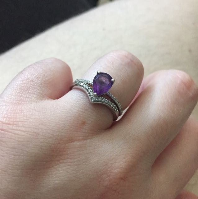 Show me your gorgeous rings <3