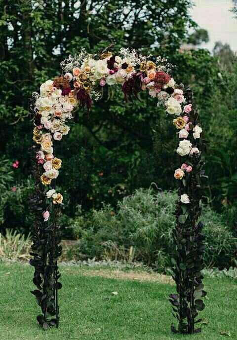 gothic wedding ideas Archives - Playing With Flowers