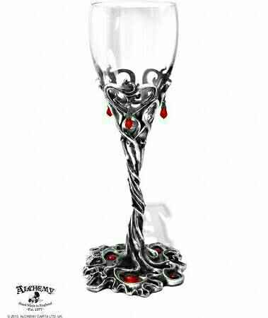 These are a few of the decorations that I've come across on Pinterest for my gothic "interview With 